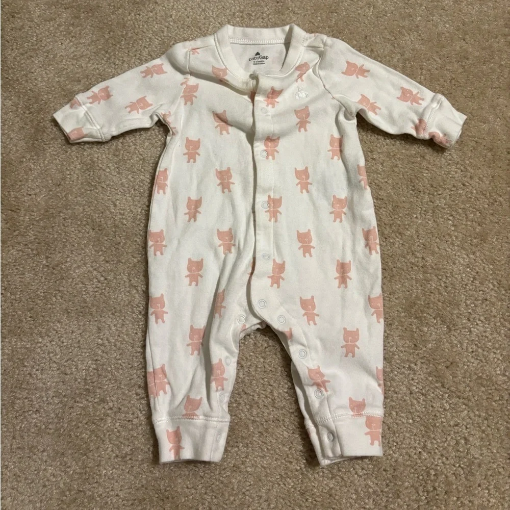 GAP Baby LOT Cream Fleece Hoodie and Onesie